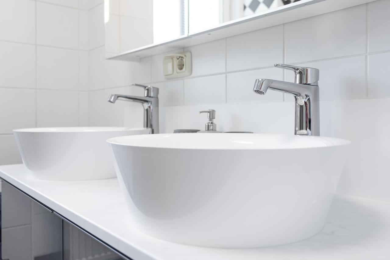 Central And Chic - The Big One Appartement